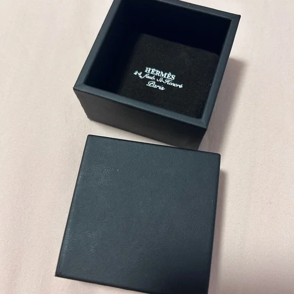 Authentic Hermes Ring Storage Box - Picture 3 of 3